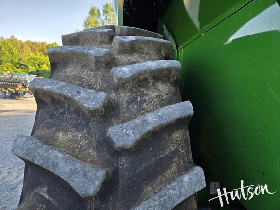 Photo of 2024 John Deere S780