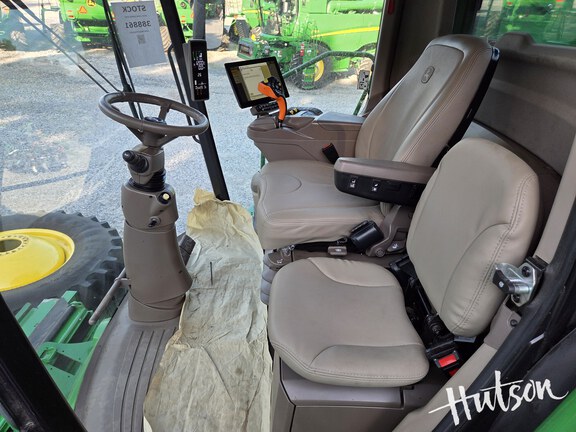 Photo of 2024 John Deere S780