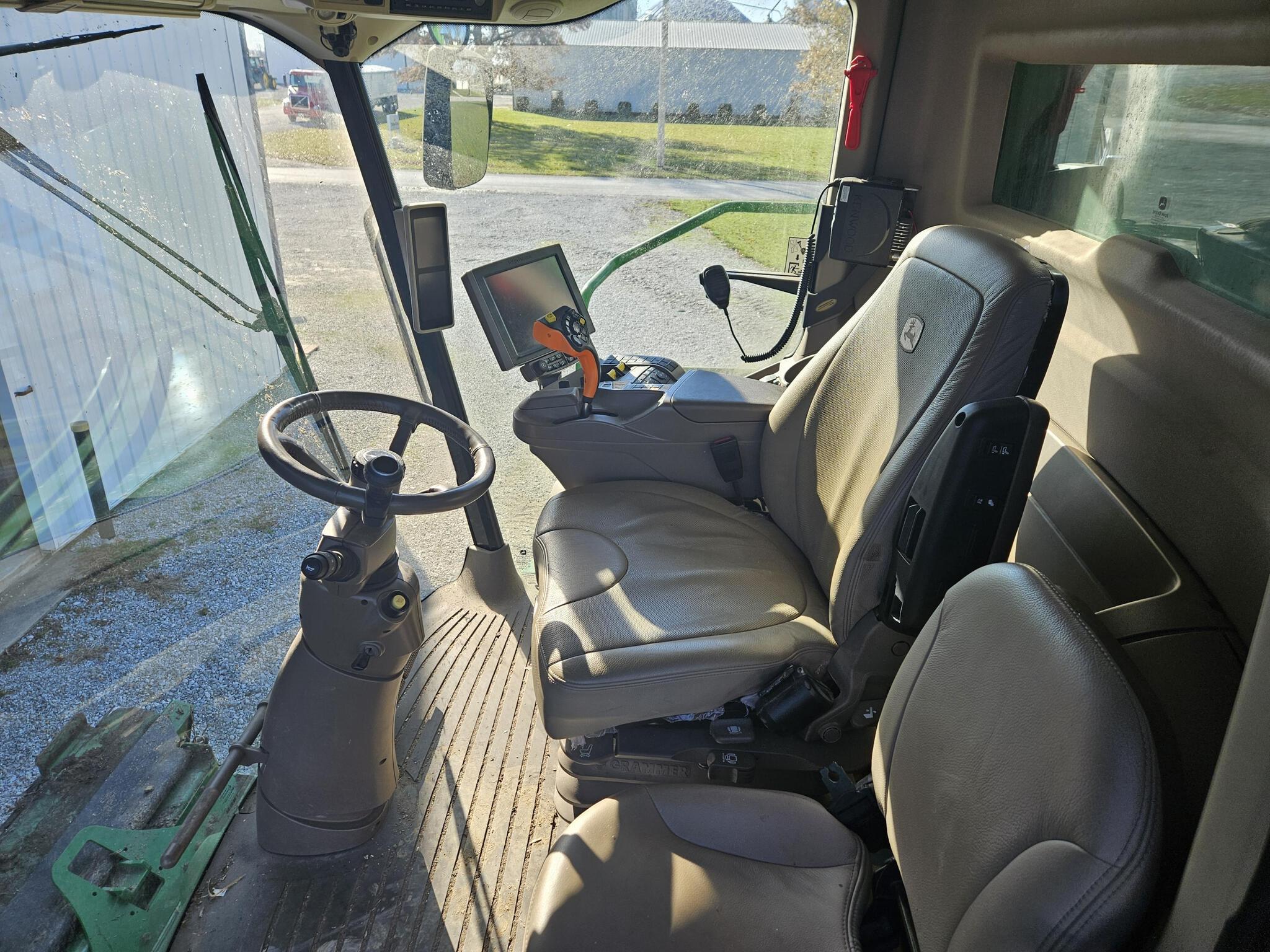 2018 John Deere S780 Image 14