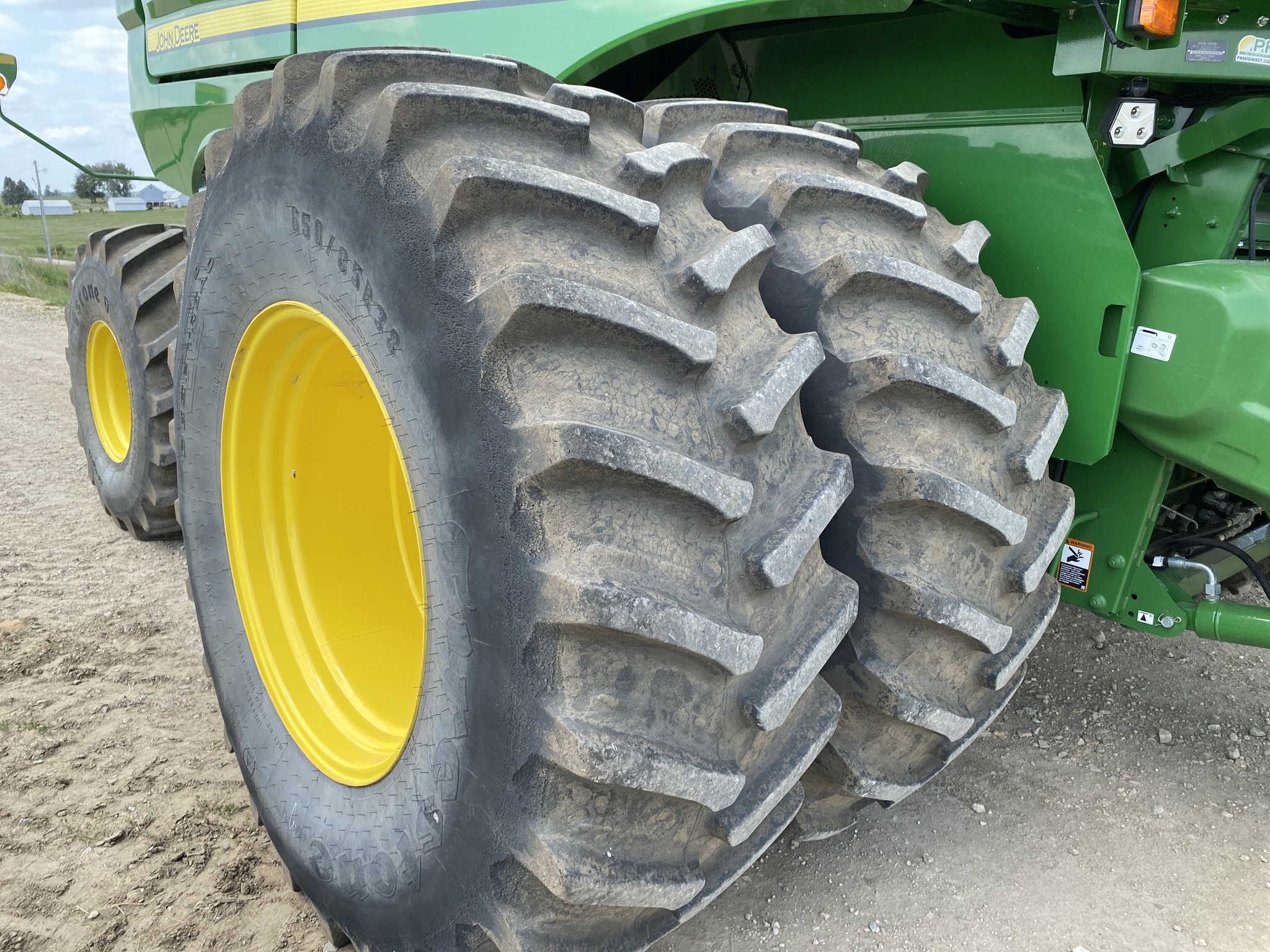2024 John Deere S780 Image 18