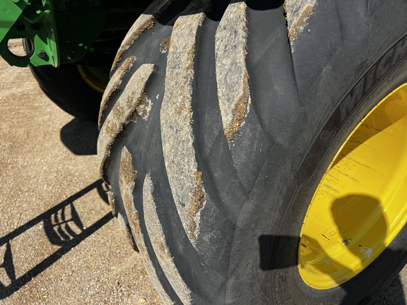 2024 John Deere 800R - Photo10