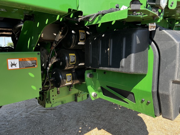 2024 John Deere 800R - Photo19