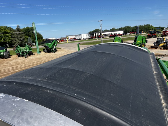 2024 John Deere 800R - Photo32