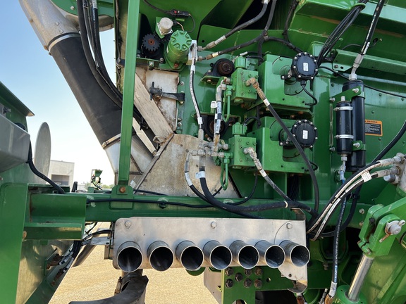 2024 John Deere 800R - Photo28