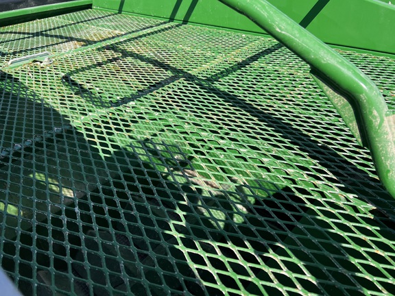 2024 John Deere 800R - Photo34