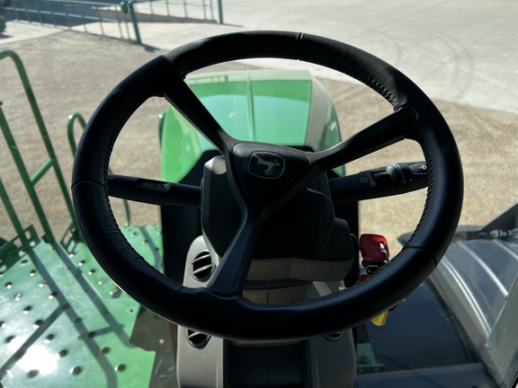 2024 John Deere 800R - Photo36