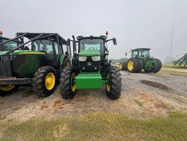 2023 John Deere 6R 155 Image 2