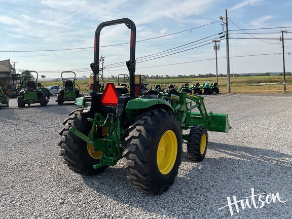Photo of 2024 John Deere 4066M