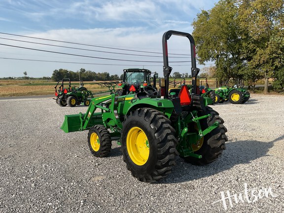 Photo of 2024 John Deere 4066M