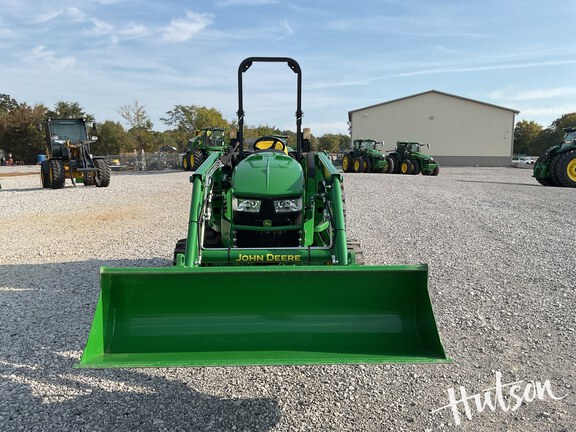 Photo of 2024 John Deere 4066M