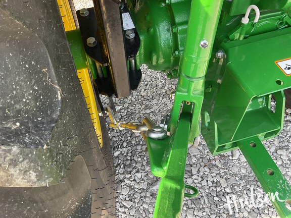 Photo of 2024 John Deere 4066M