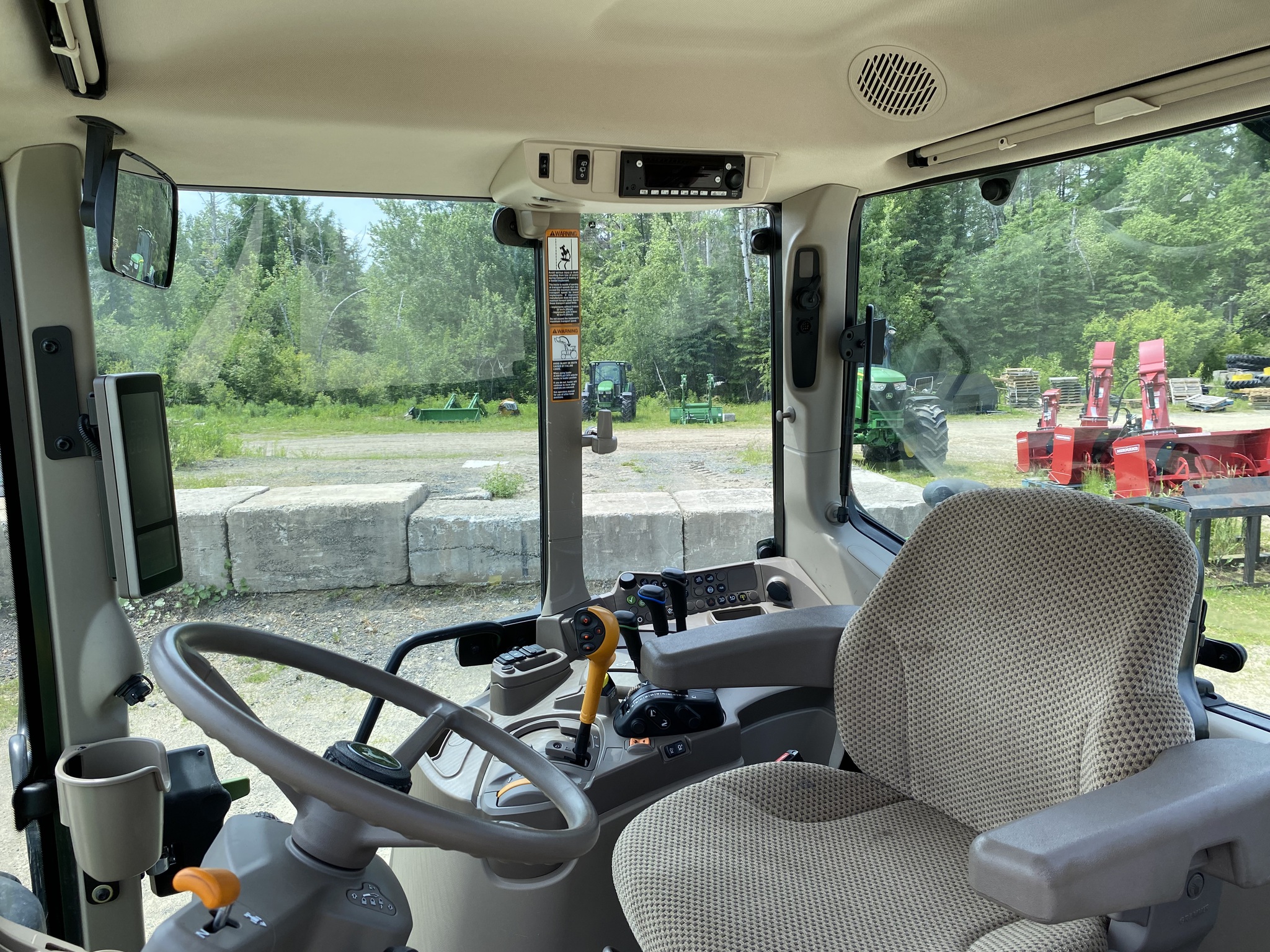 2024 John Deere 6155M Image 9