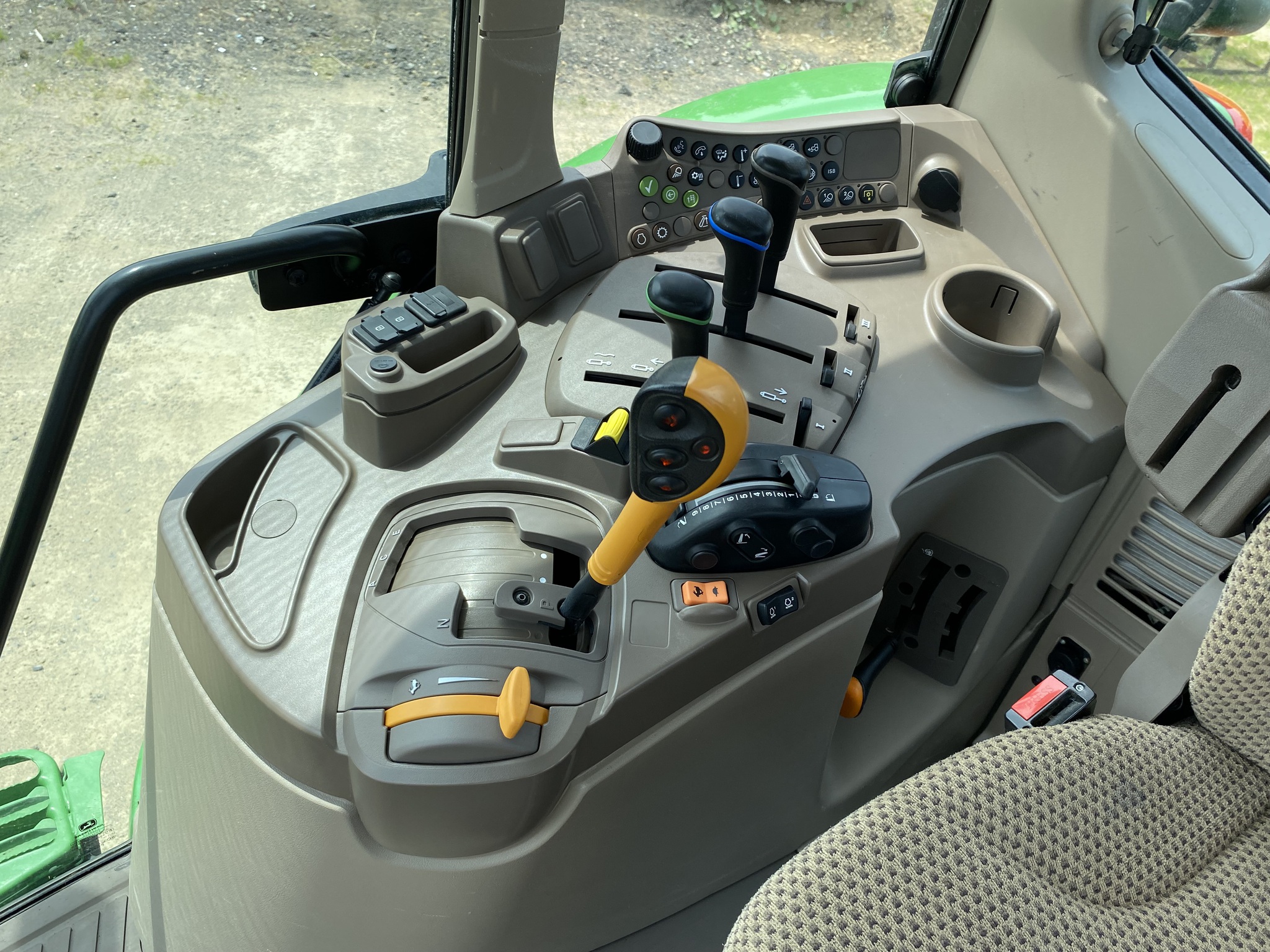 2024 John Deere 6155M Image 11