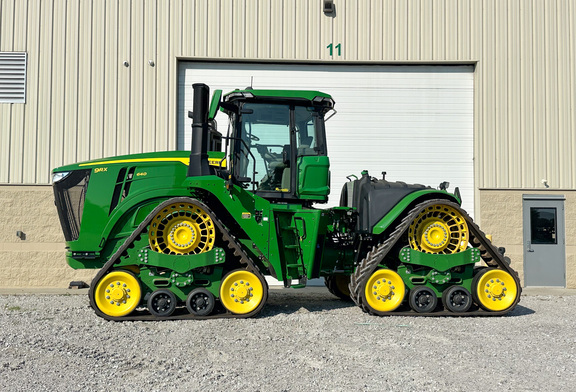 2024 John-Deere 9RX 640