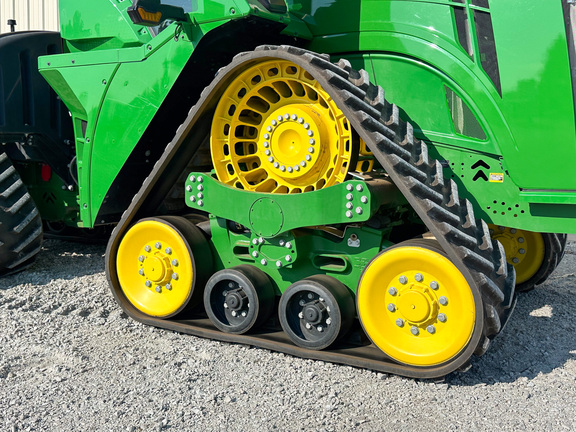 2024 John-Deere 9RX 640