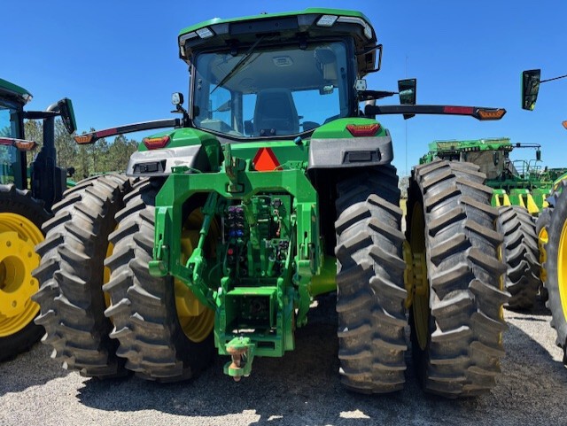 2022 John Deere 8R 370 Image 4
