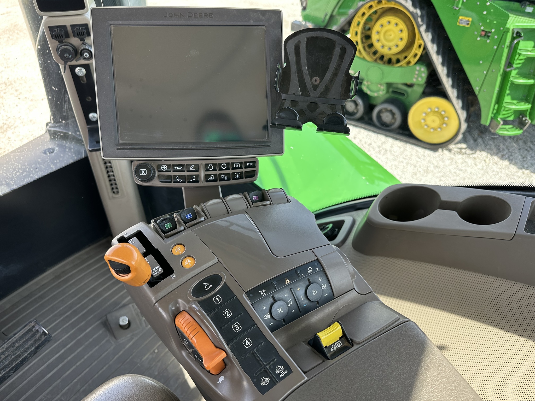  2017 John Deere 9620RX at Heritage Tractor in Pontiac, IL