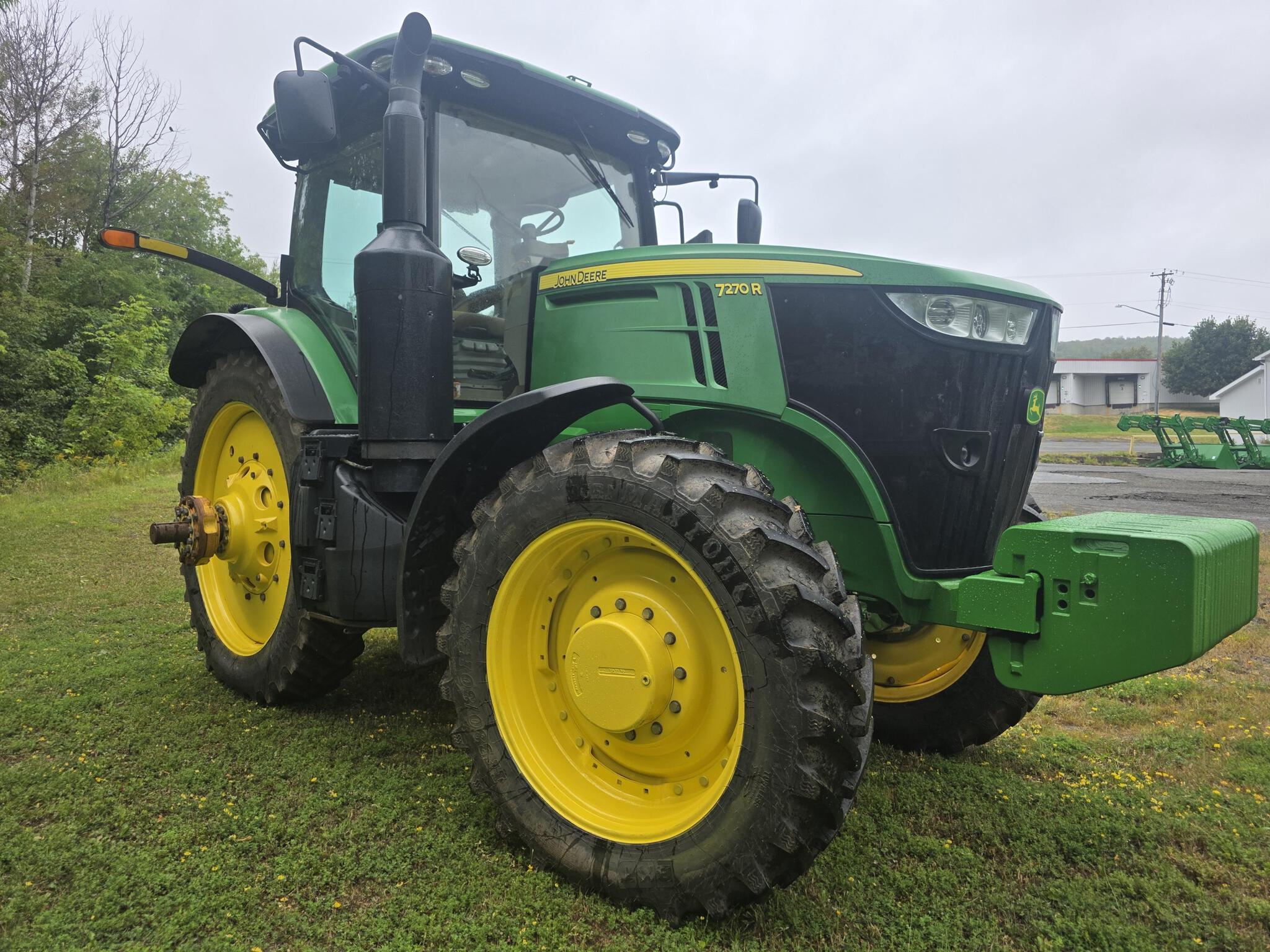 2014 John Deere 7270R Image 4