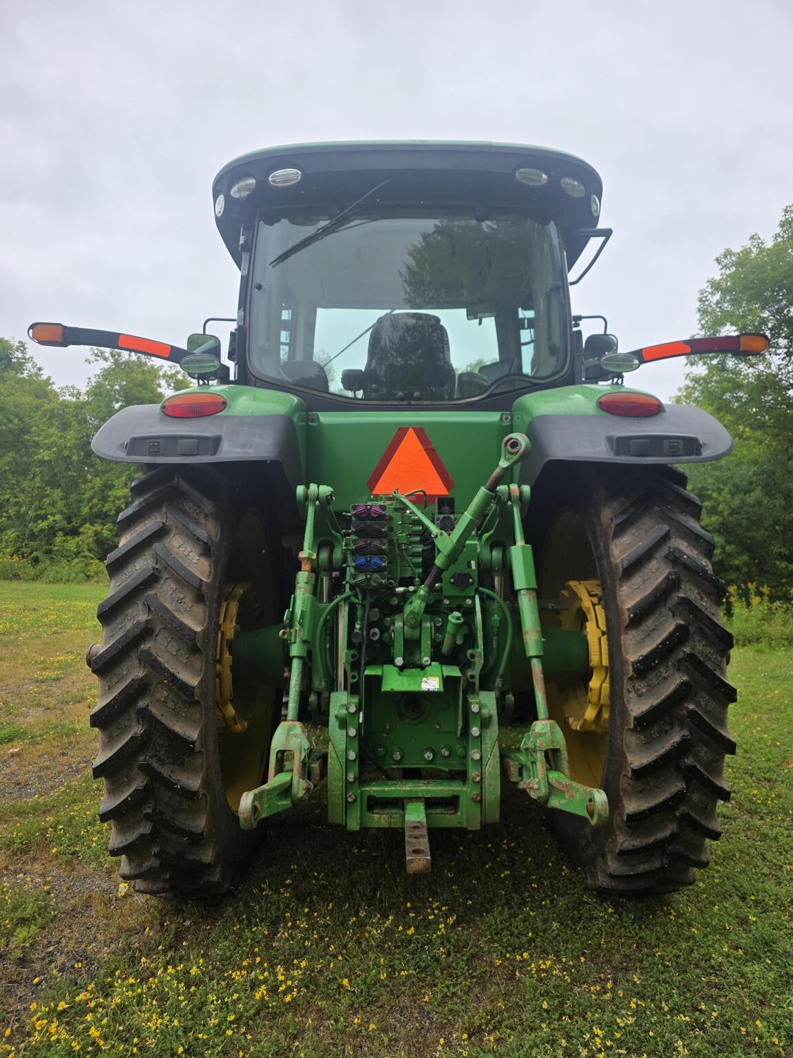 2014 John Deere 7270R Image 3