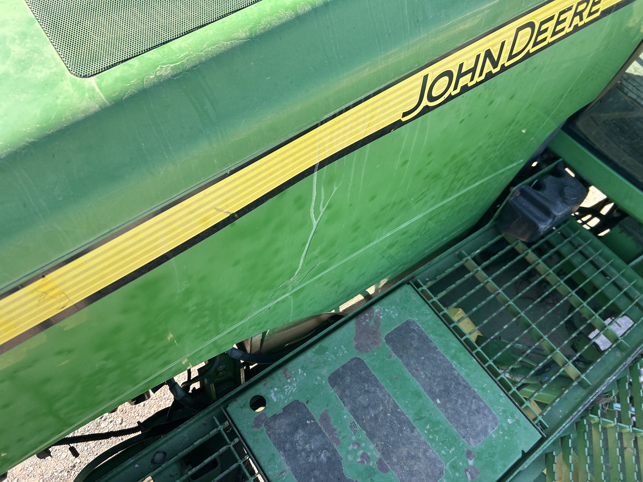 2009 John Deere 4930 Image 17