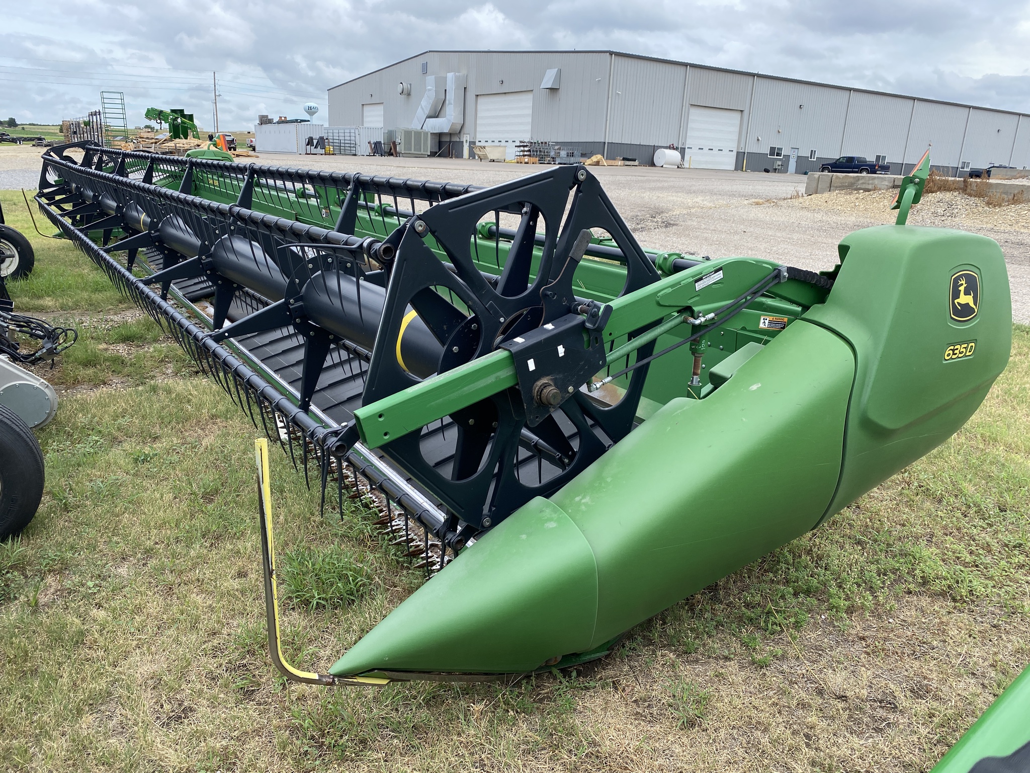 2009 John Deere 635D Image 3