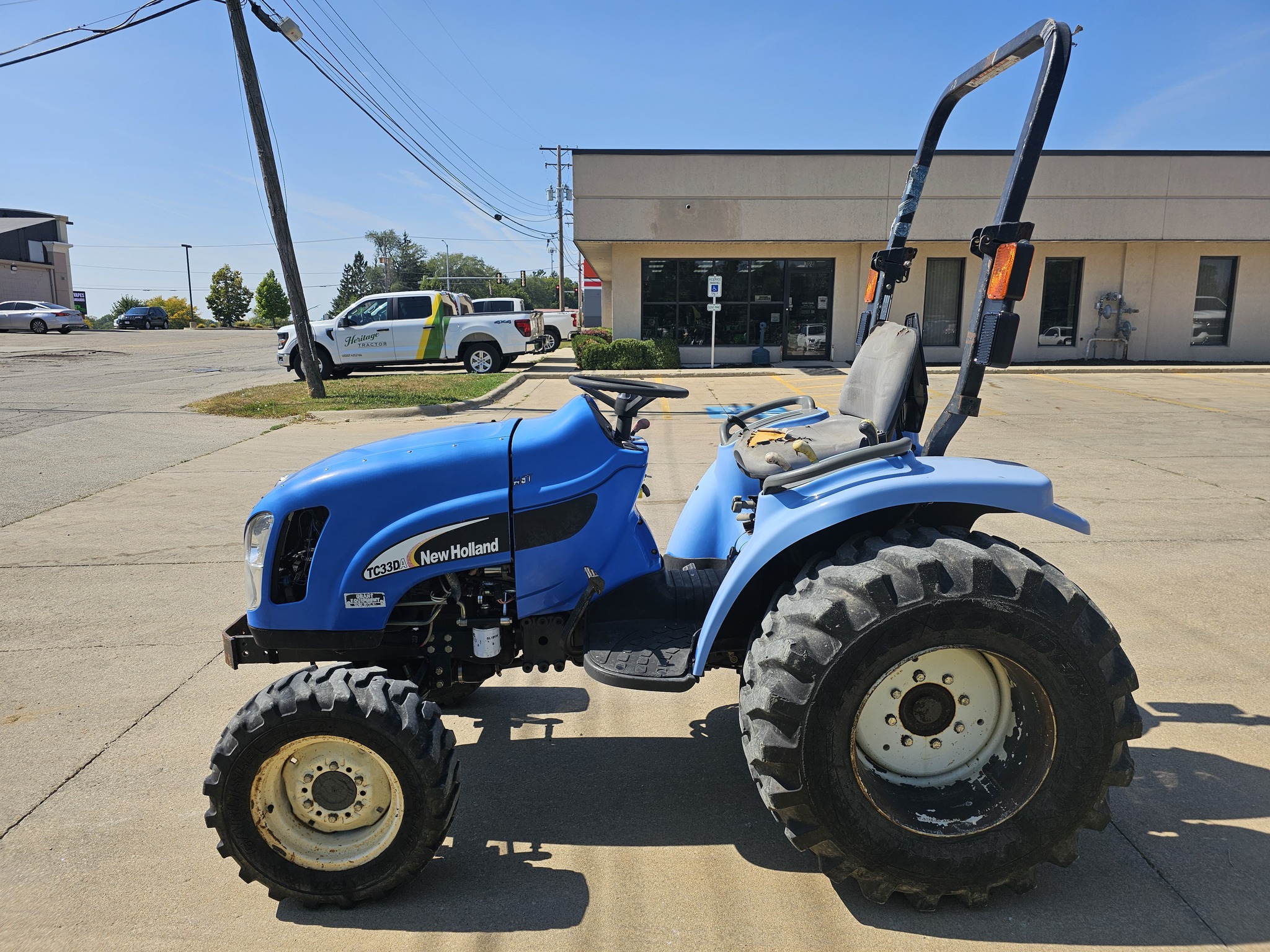 2004 New Holland TC33DA at Heritage Tractor in Freeport, IL