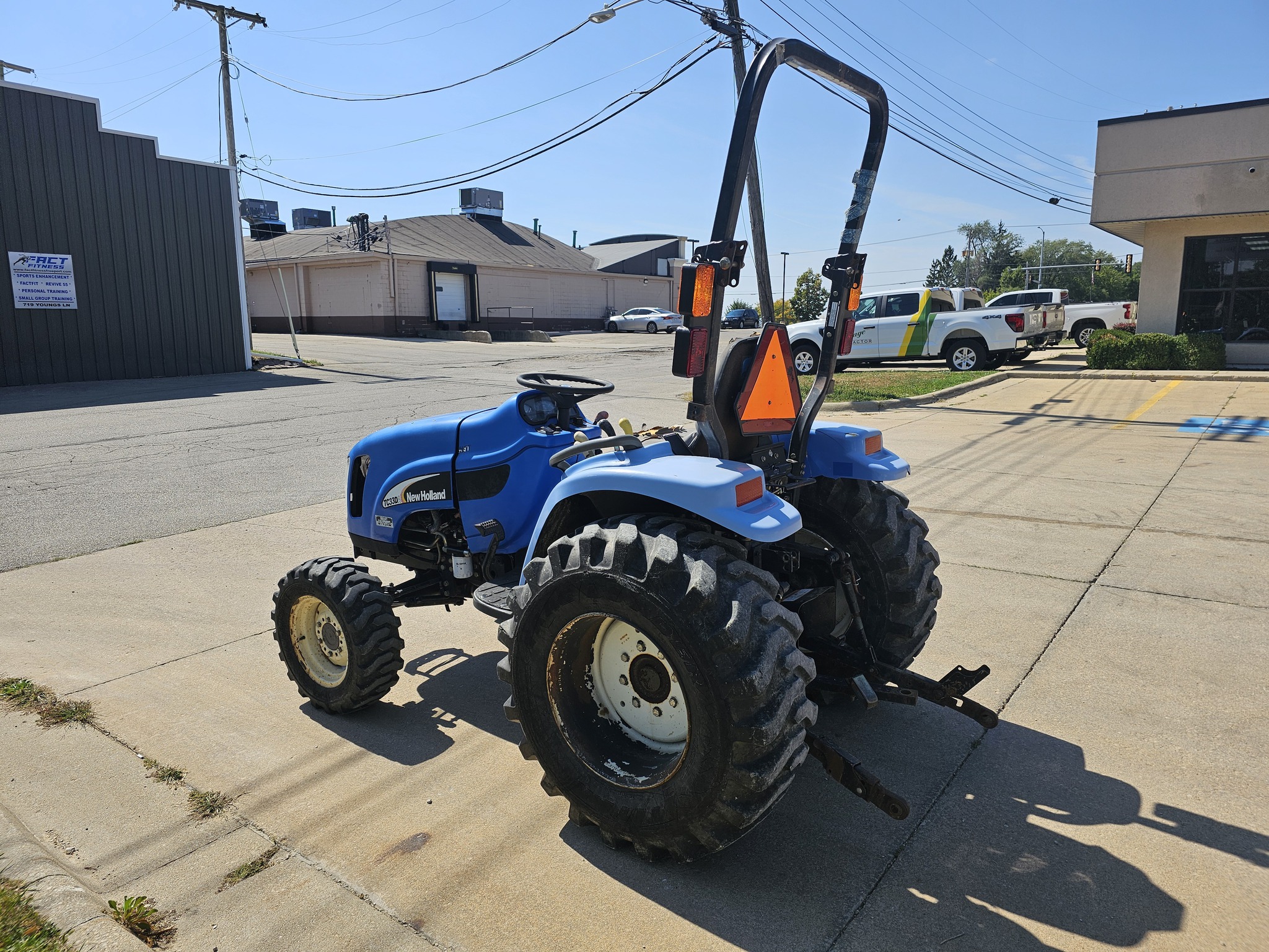  2004 New Holland TC33DA at Heritage Tractor in Freeport, IL