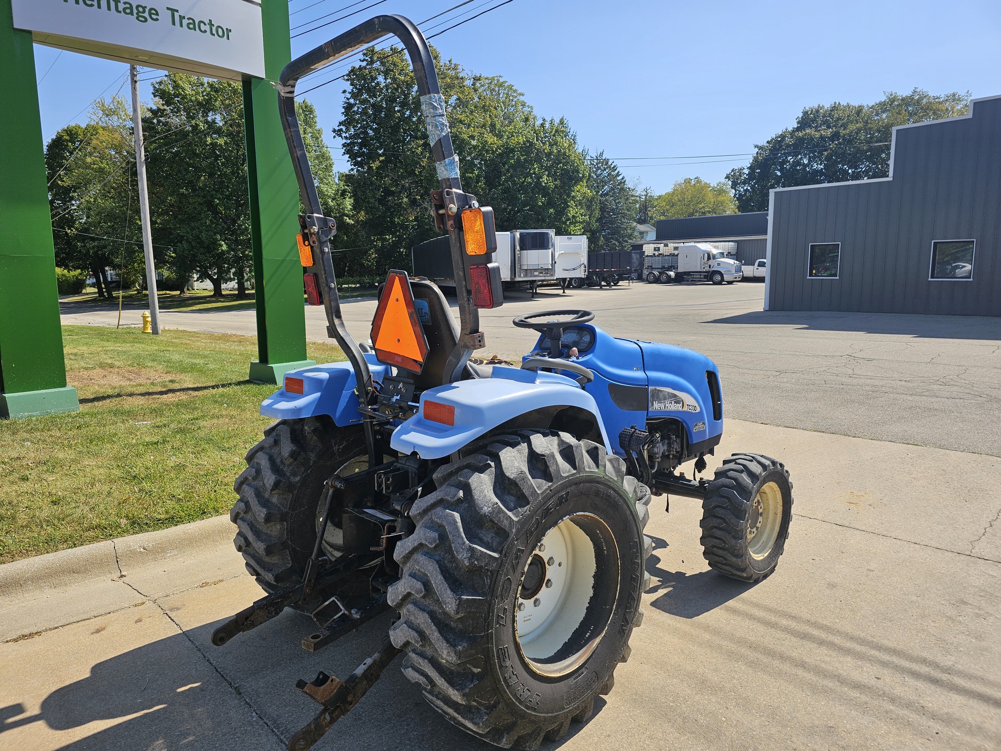  2004 New Holland TC33DA at Heritage Tractor in Freeport, IL