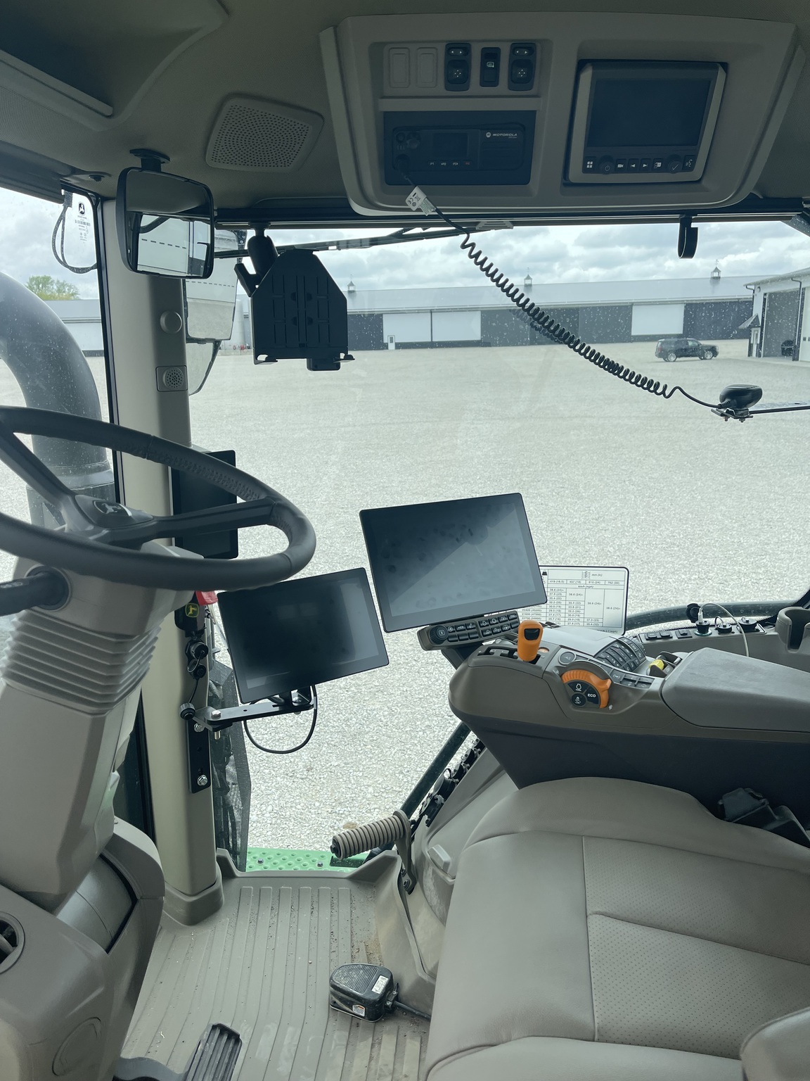 2025 John Deere 8RX 410 Image 7