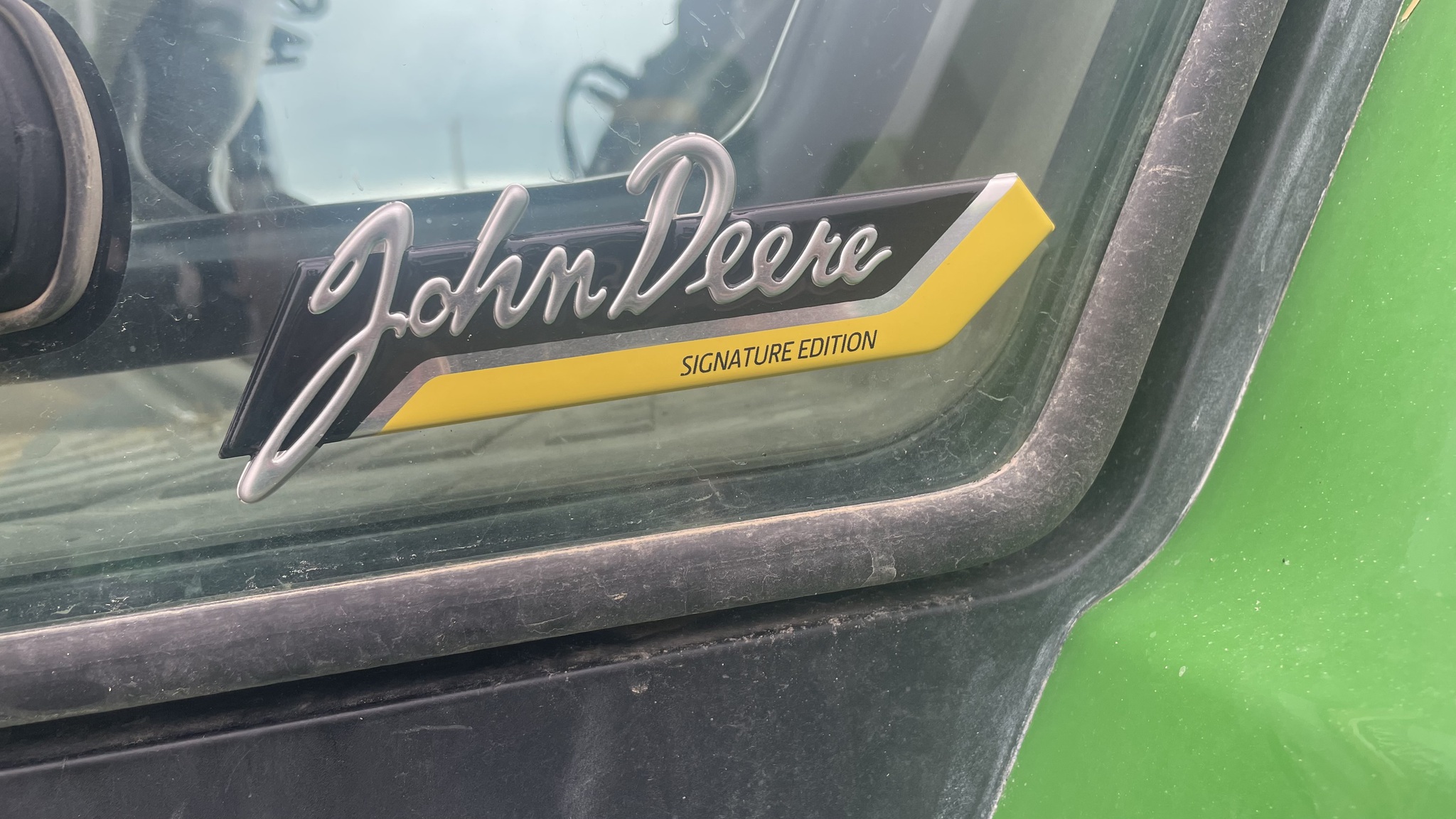 2022 John Deere 8R 340 Image 3