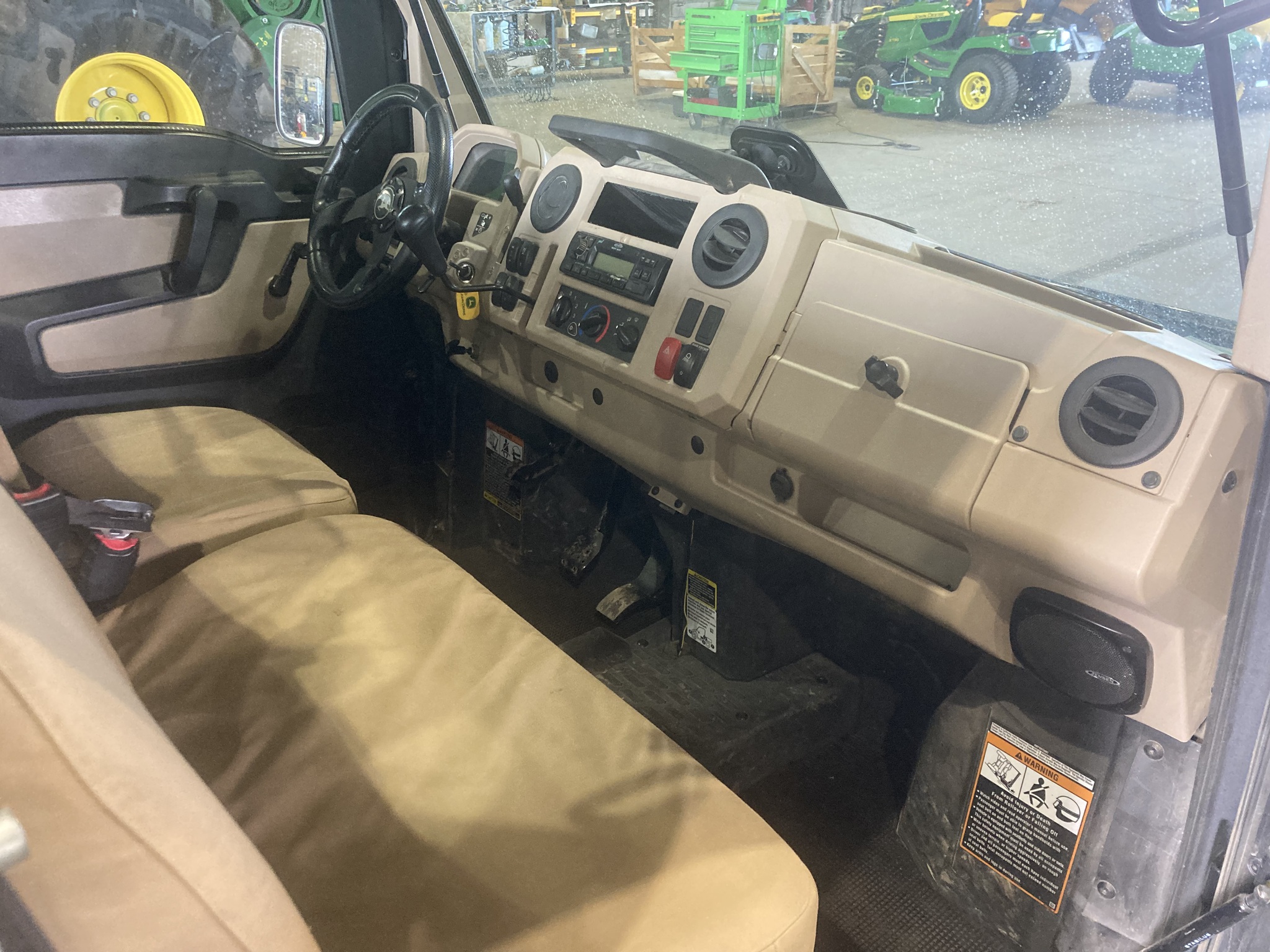 2019 John Deere XUV 835R Image 3