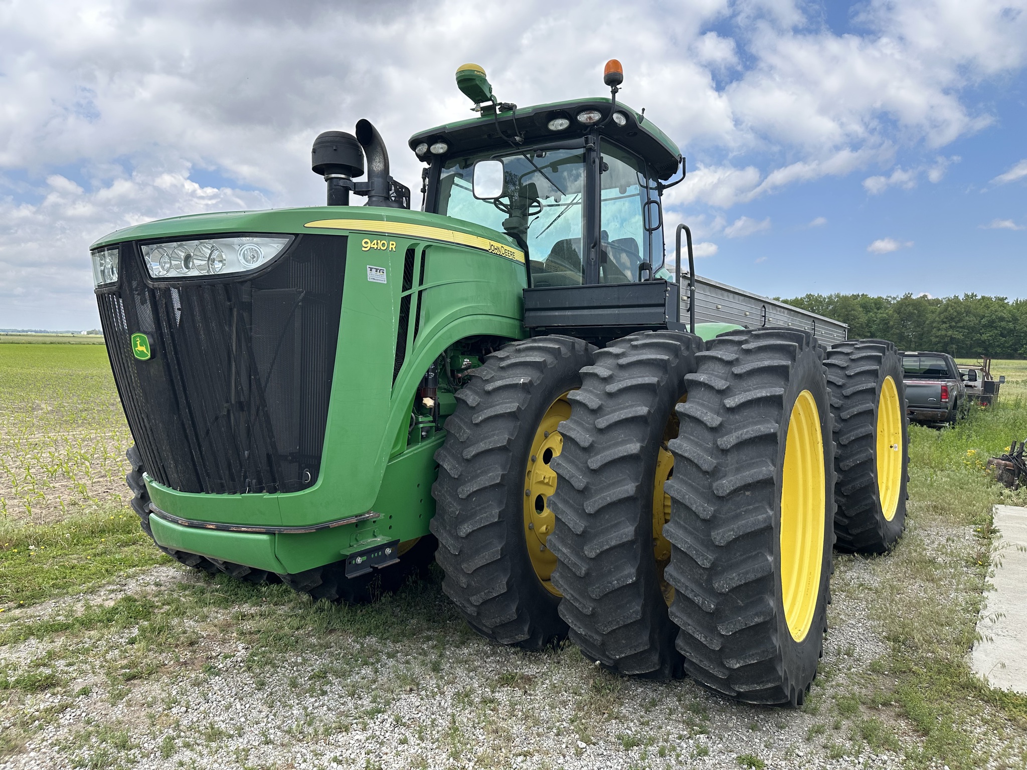 2012 John Deere 9410R Image 2