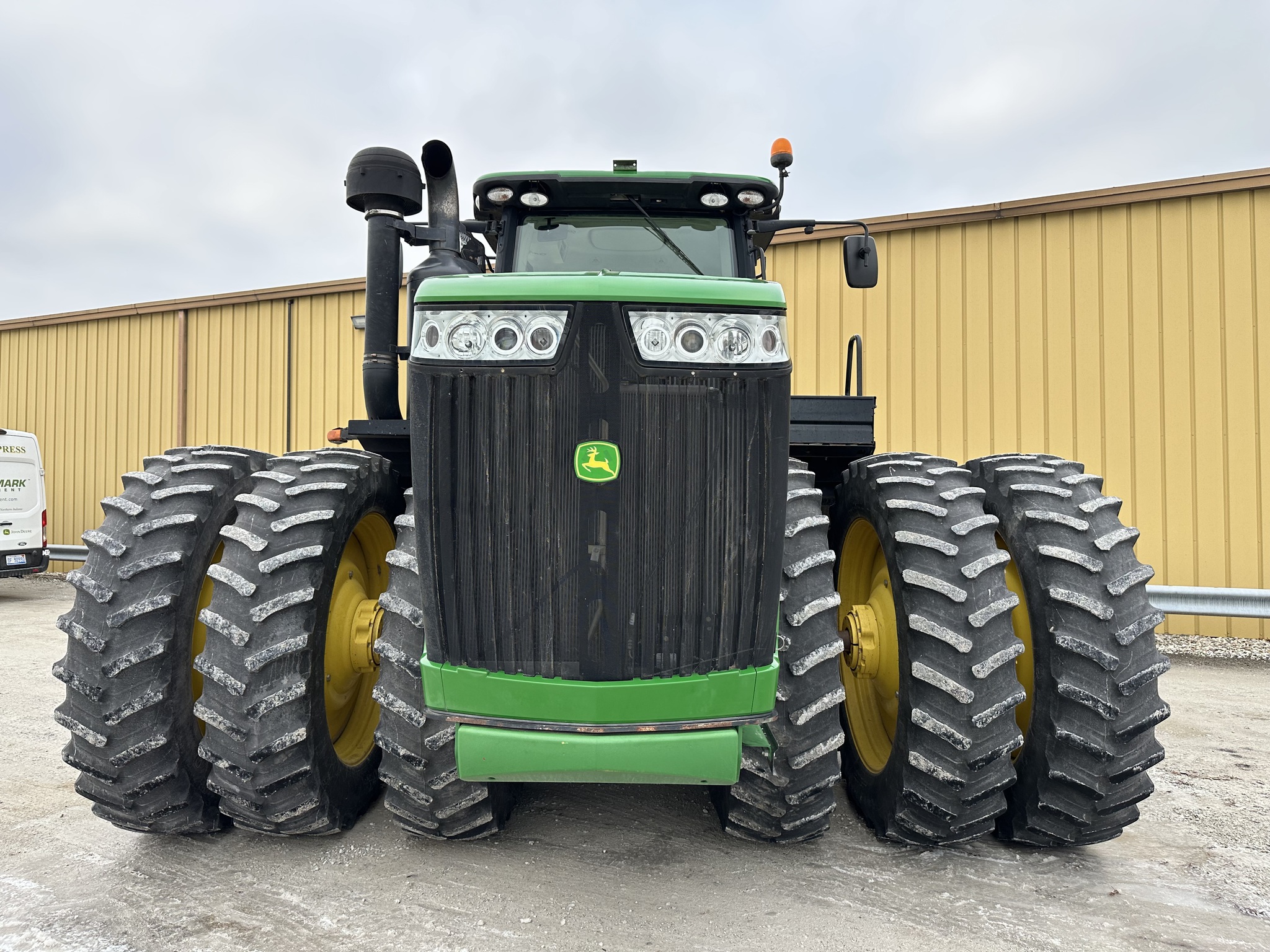 2012 John Deere 9410R Image 9