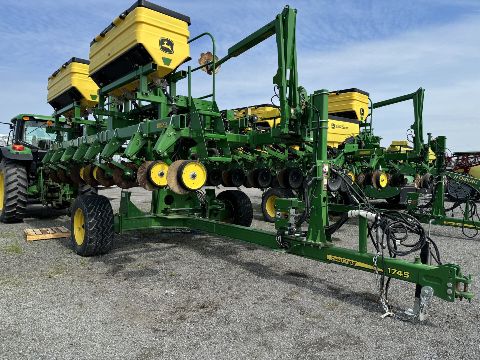 2022 John Deere 1745 Image 1