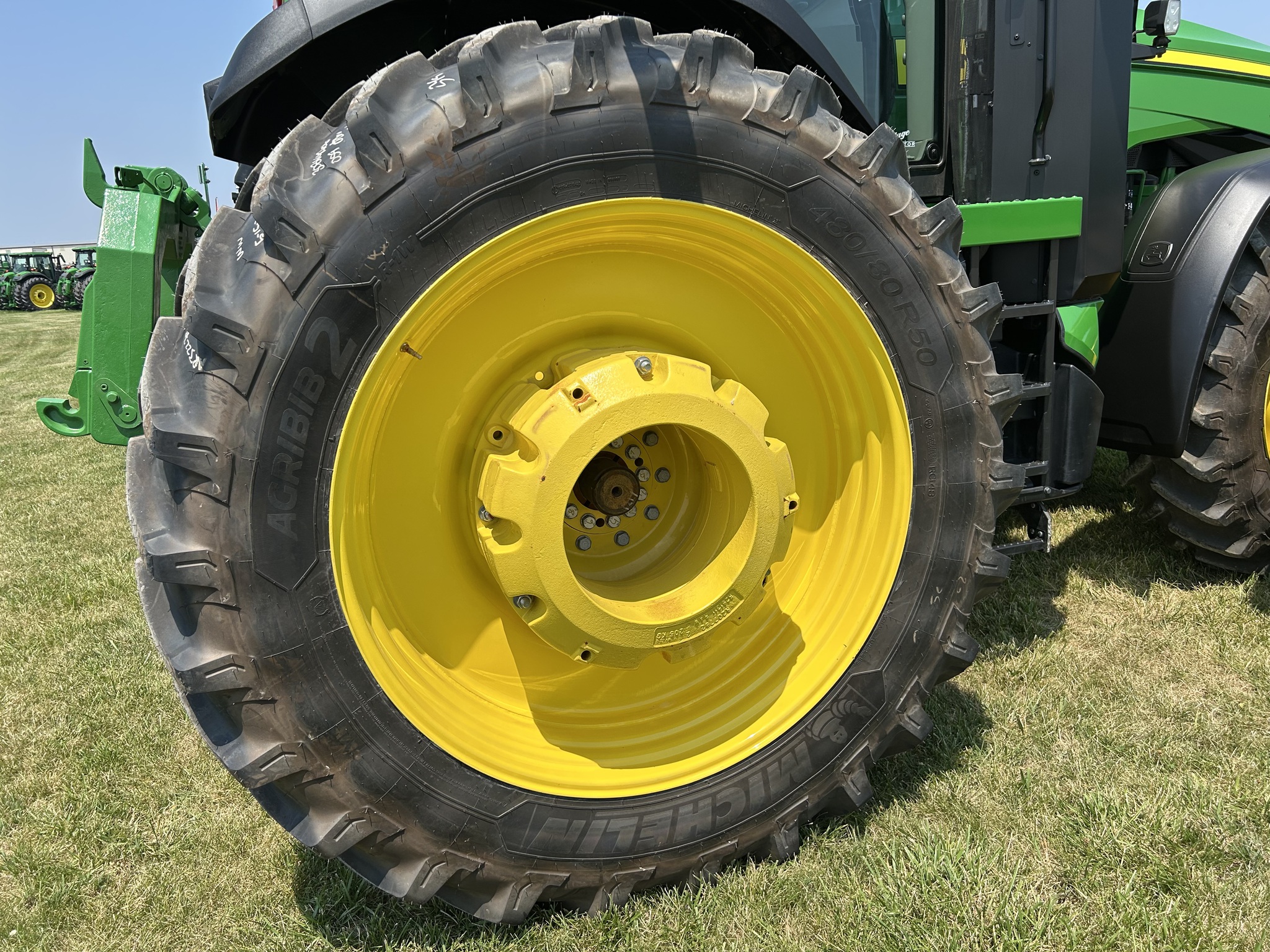  2024 John Deere 8R 370 at Heritage Tractor in Lexington, IL