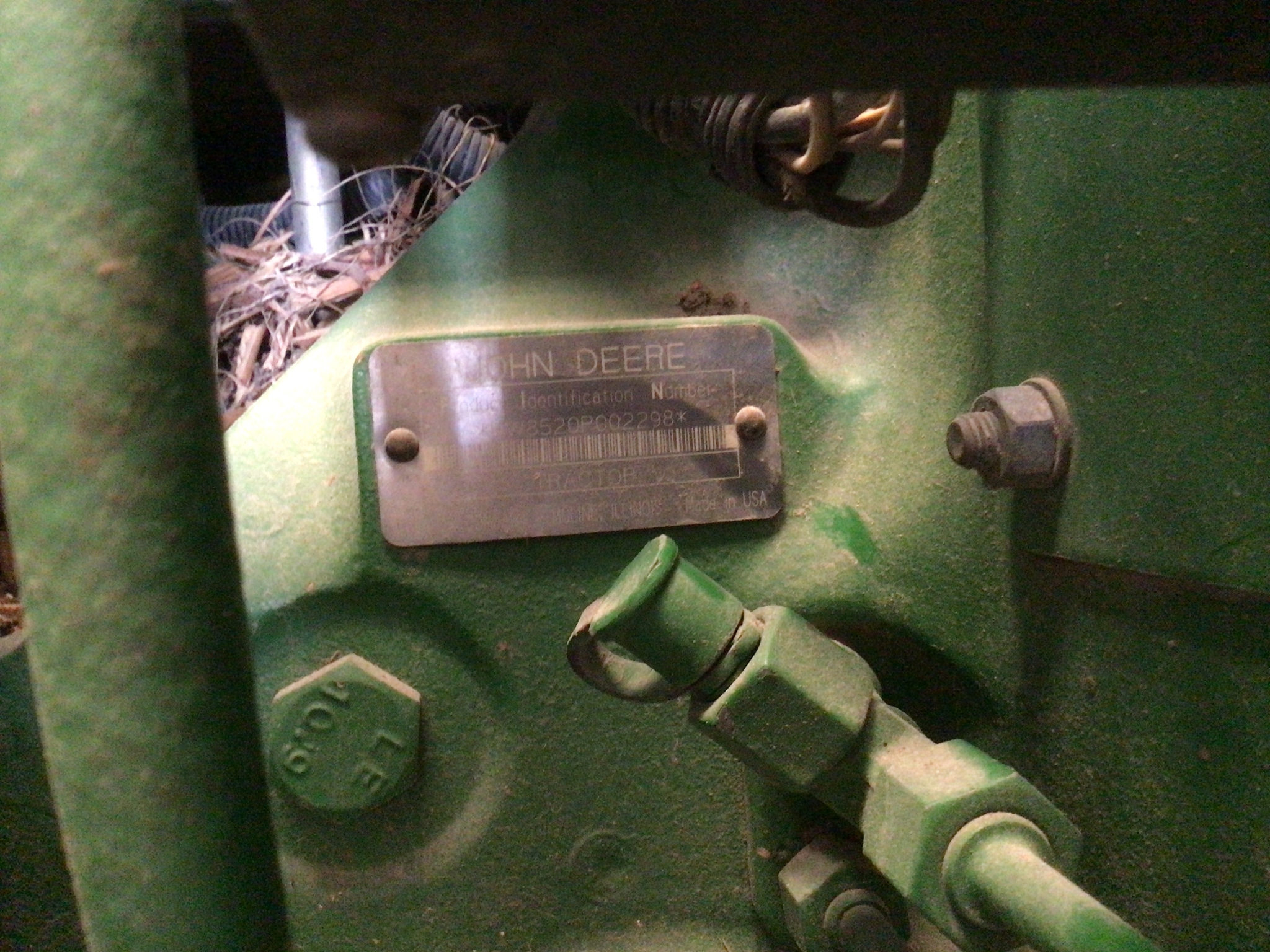 2002 John Deere 8520 Image 37