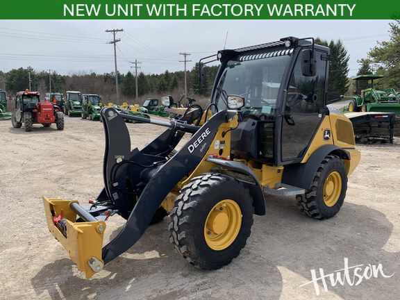 Photo of 2024 John Deere 204 G