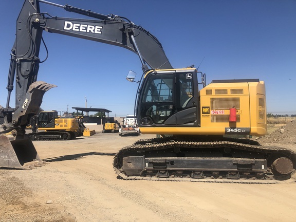 Photo of a 2019 John Deere 345G LC