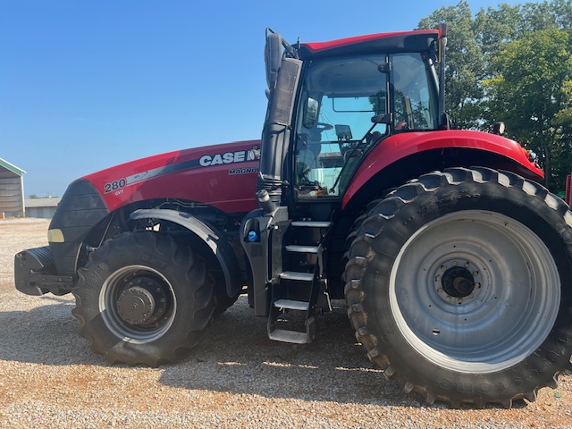 2018 Case IH Magnum 280