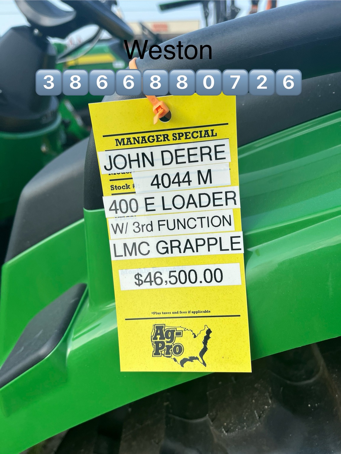 2025 John Deere 4044M Image 5