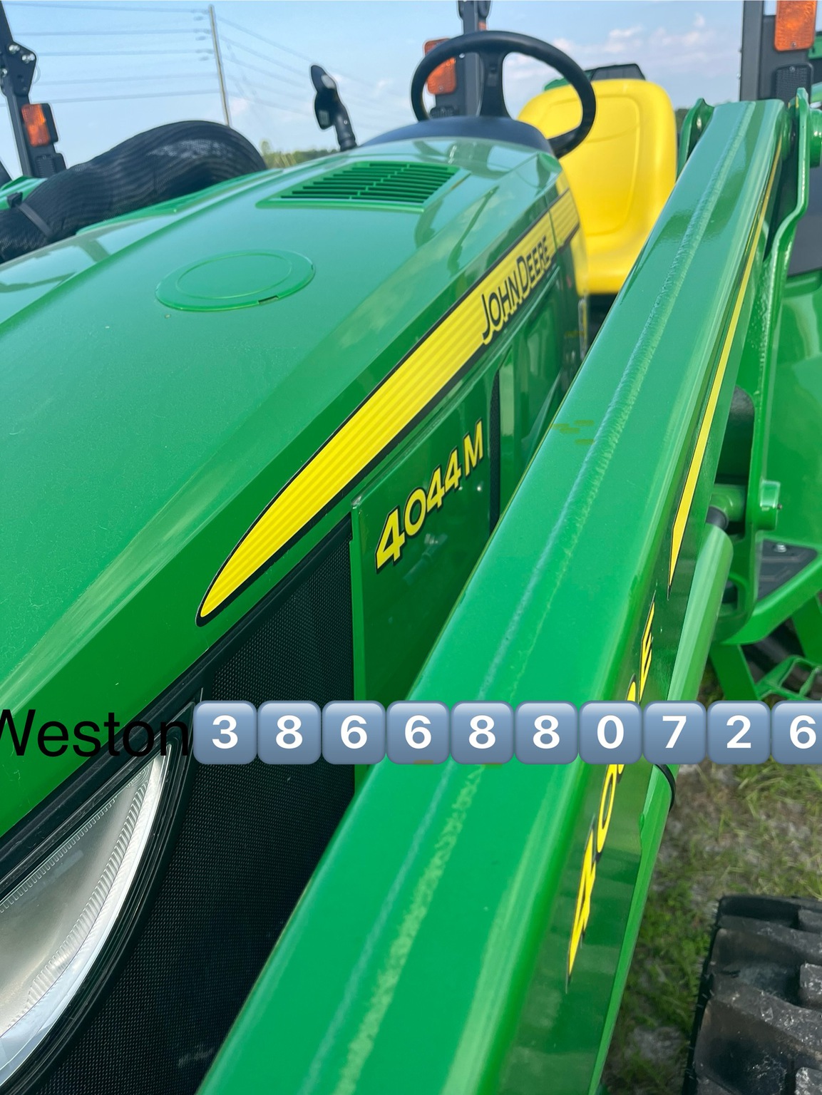 2025 John Deere 4044M Image 6