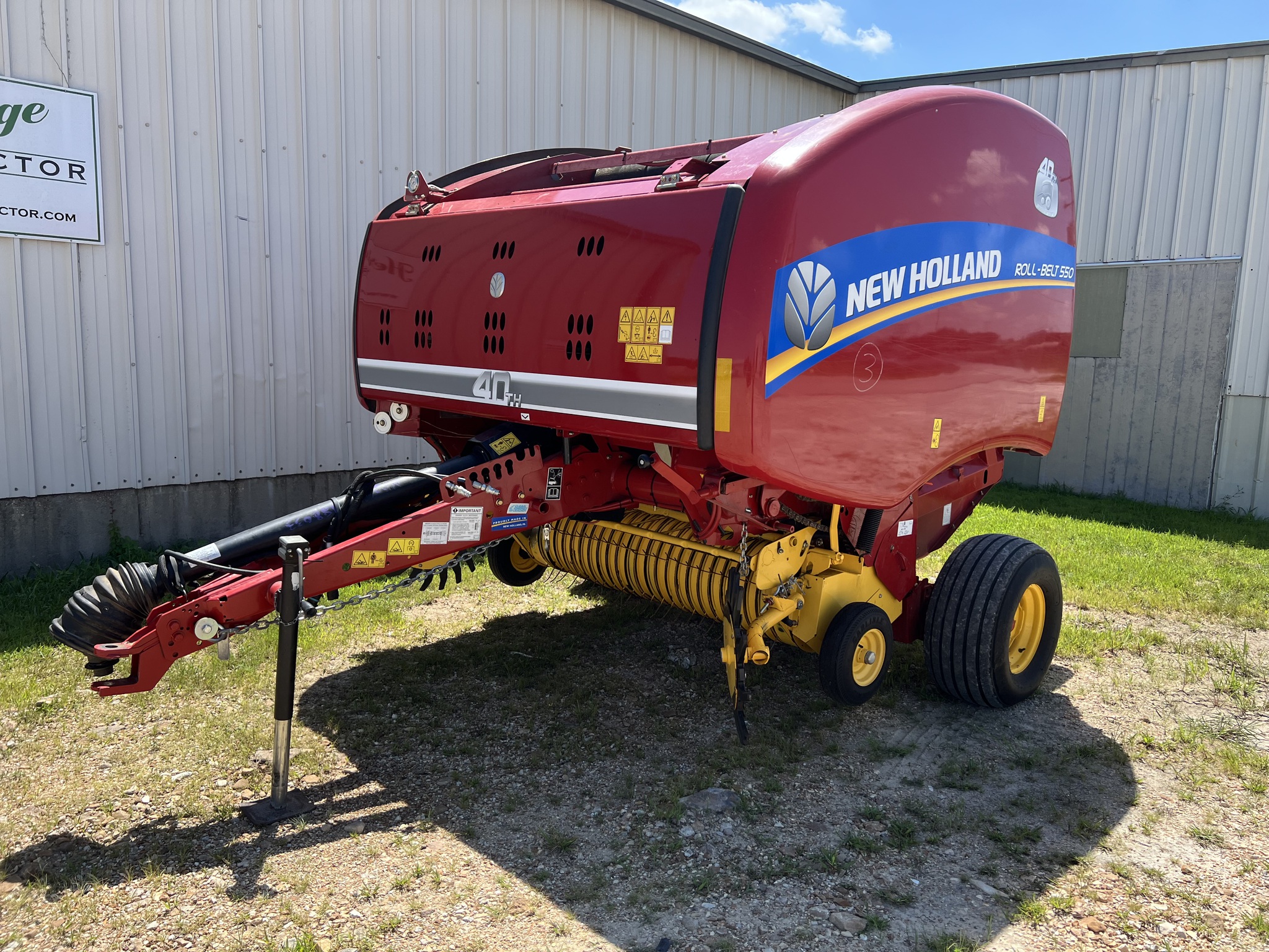  2015 New Holland Rollbelt 550 at Heritage Tractor in Rolla, MO