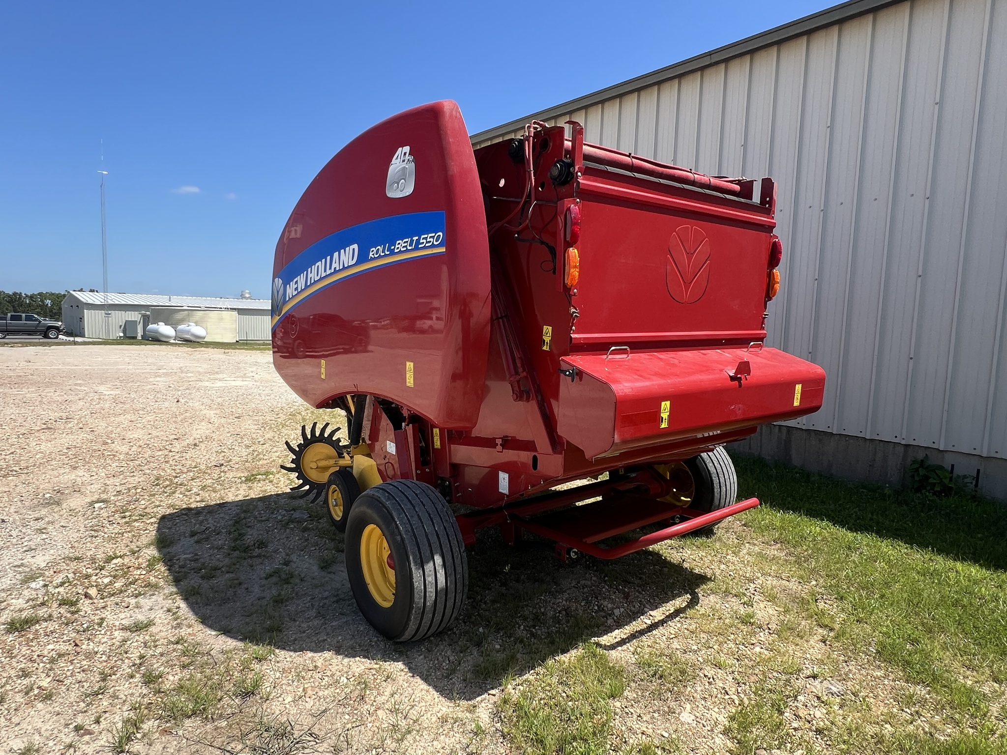  2015 New Holland Rollbelt 550 at Heritage Tractor in Rolla, MO