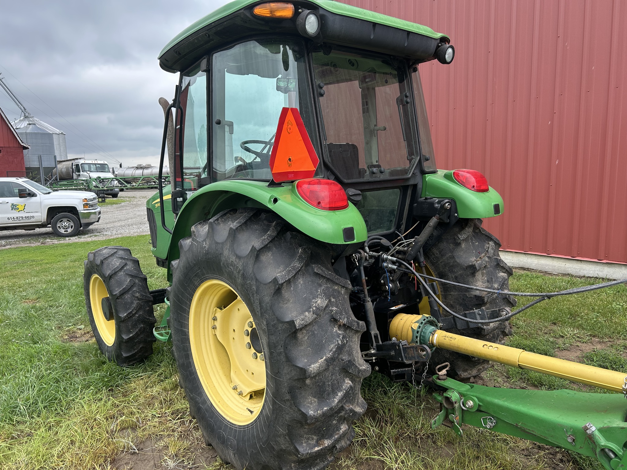 2010 John Deere 5093E Image 16