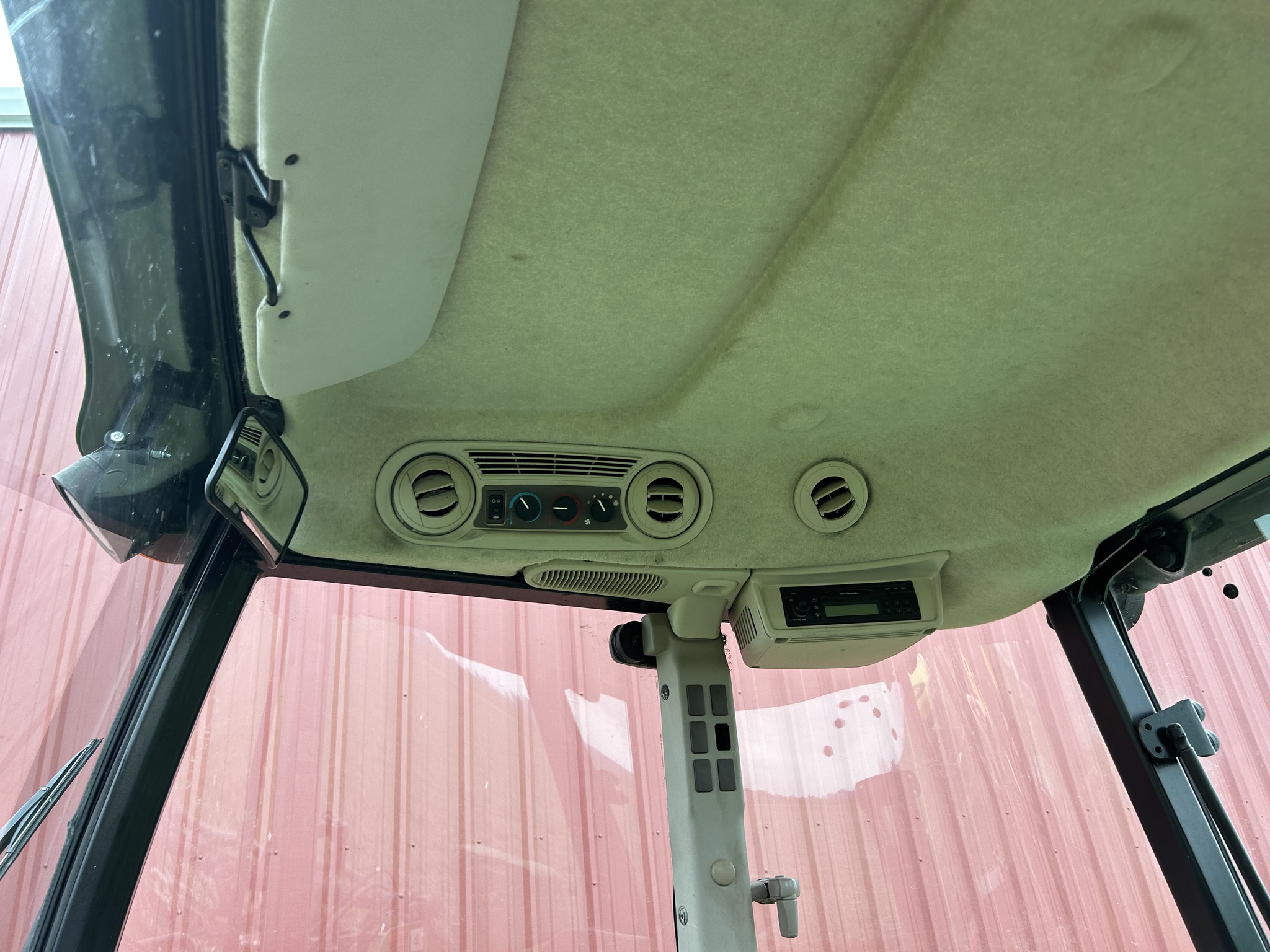 2010 John Deere 5093E Image 13