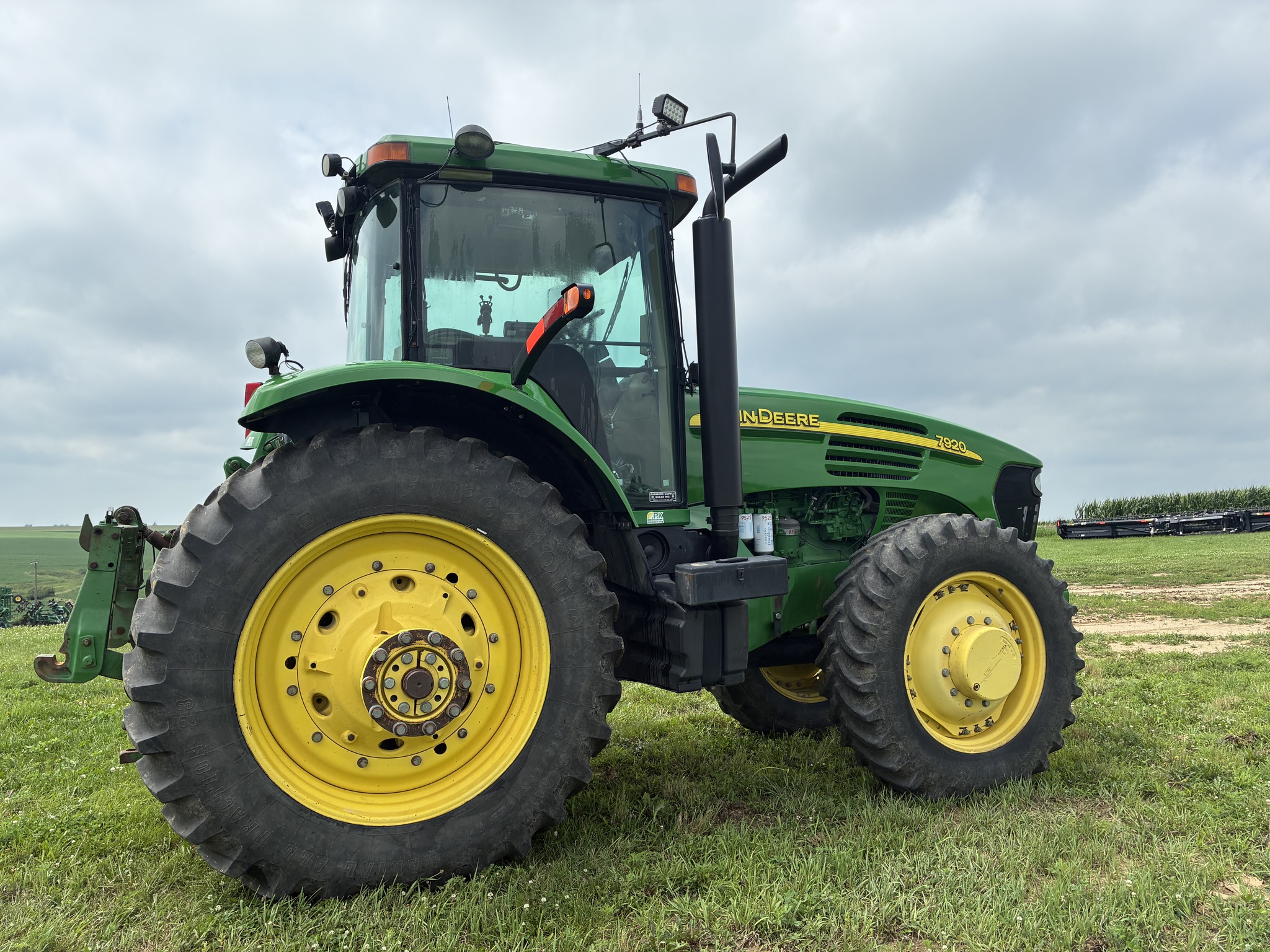2006 John Deere 7920 Image 5