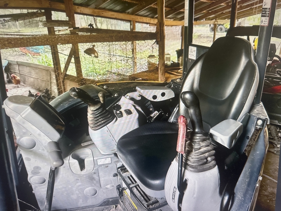 2021 John Deere 30G Photo 4