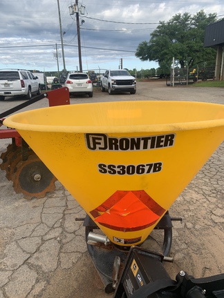 2022 Frontier SS3067B