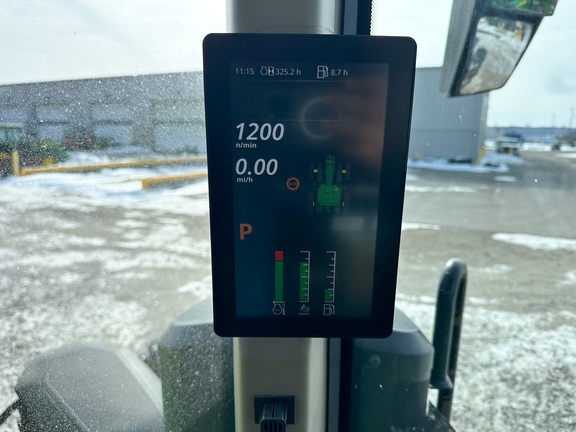 2025 John-Deere 8R 340