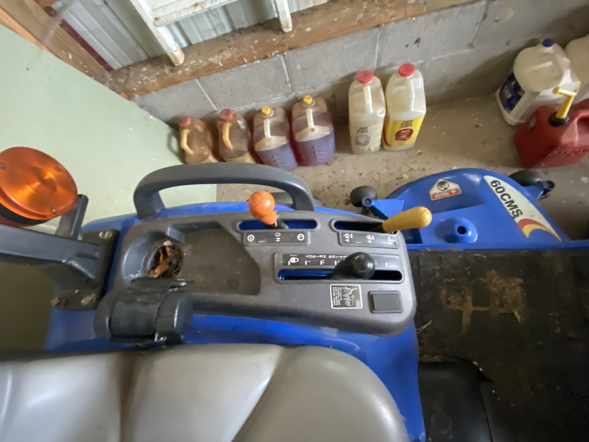2007 New Holland TZ25DA Image 10